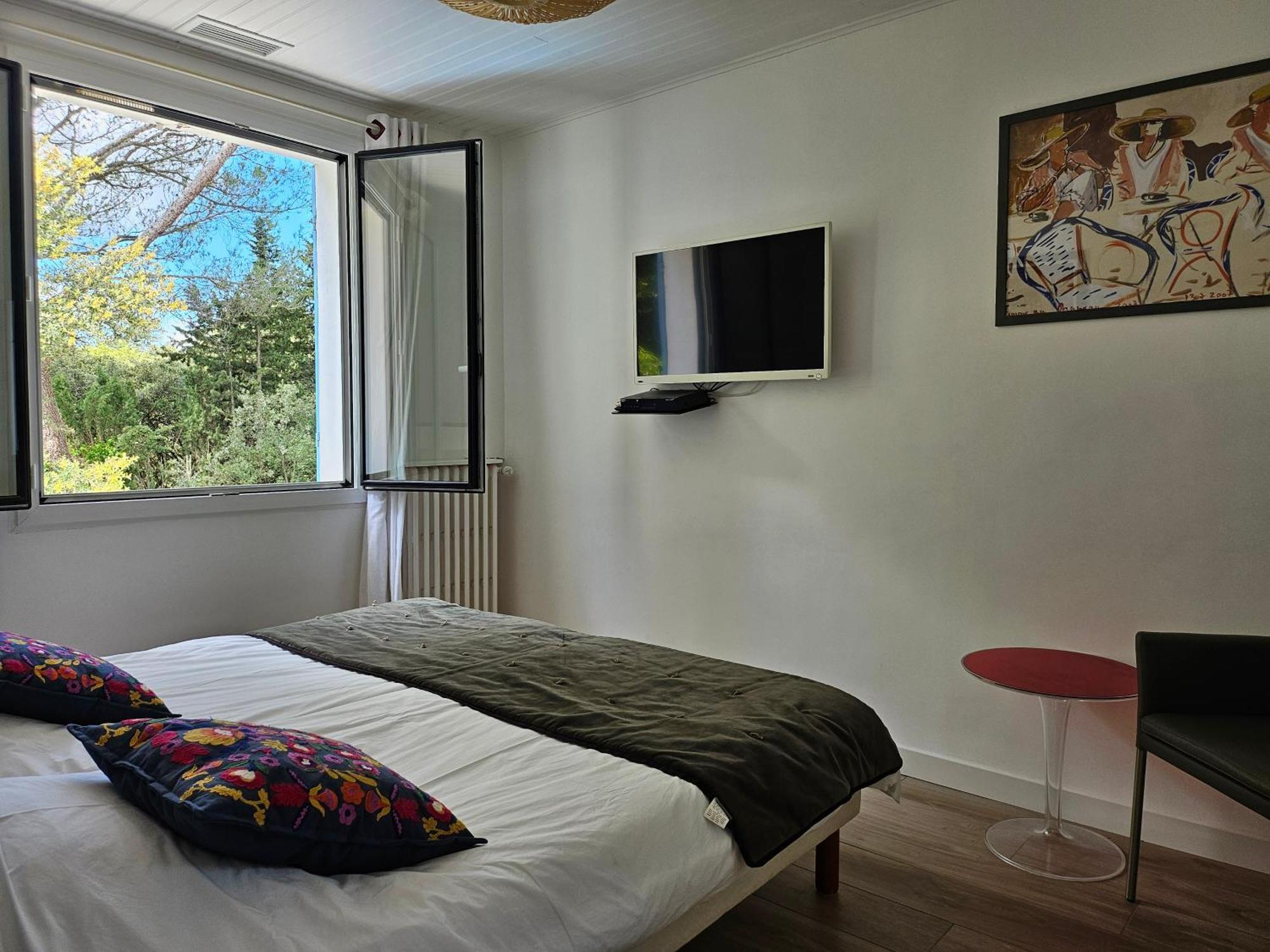 루르마랭 La Luberonne B&B 외부 사진